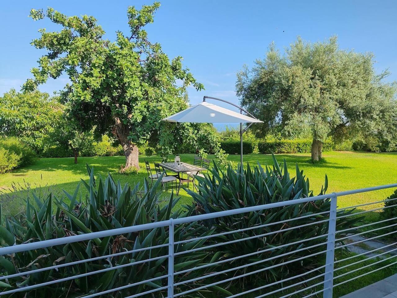 Villa Persea Santa Venerina Exterior foto